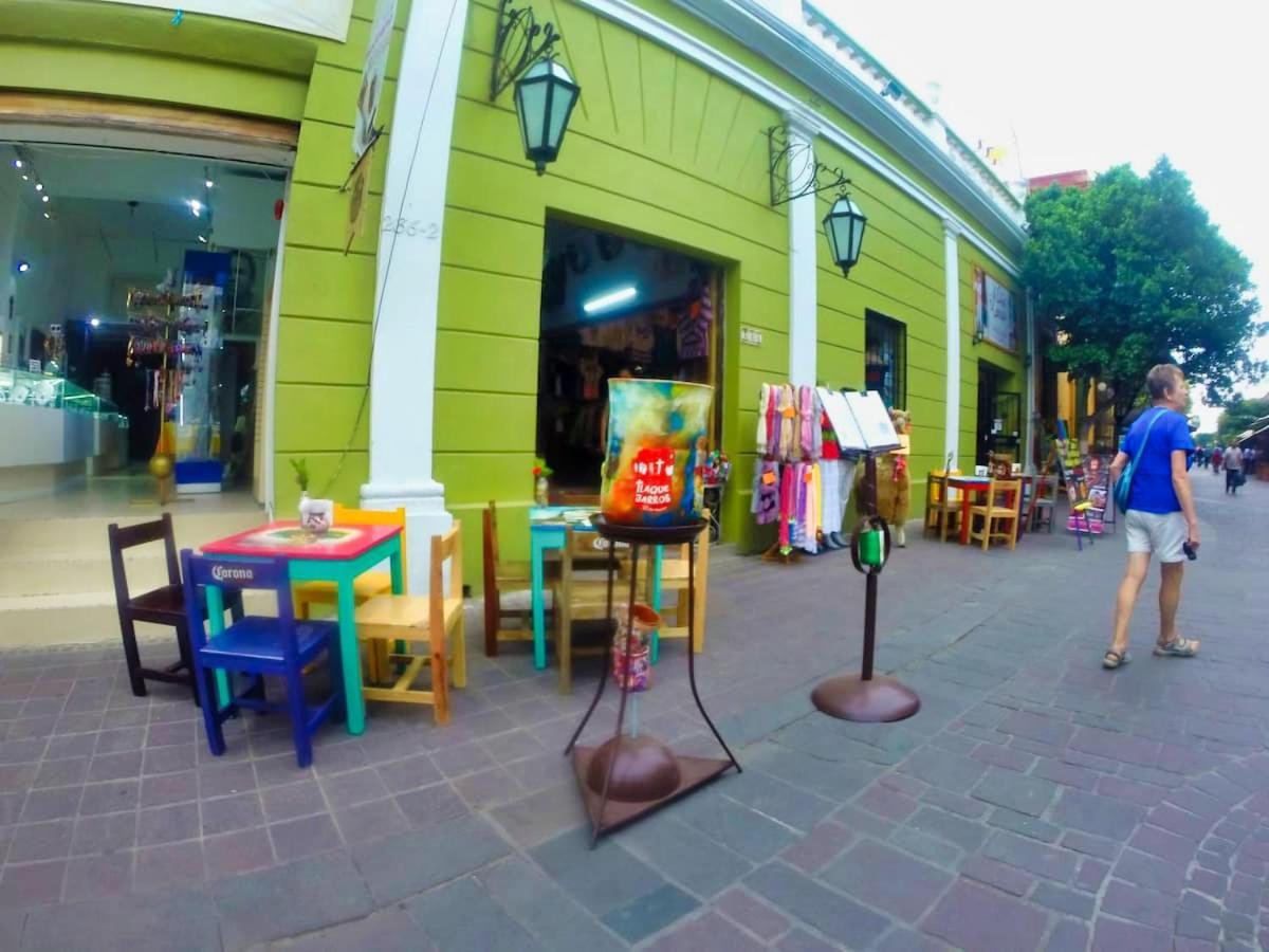 Hospedaje Tlaquepaque غوادالاجارا المظهر الخارجي الصورة