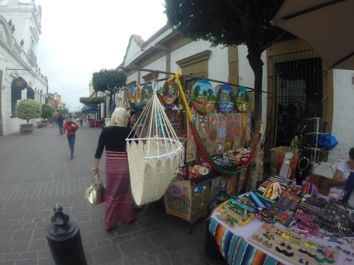 Hospedaje Tlaquepaque غوادالاجارا المظهر الخارجي الصورة
